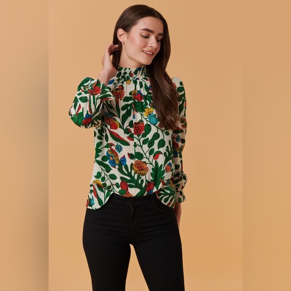 Tucker Tops - Tucker NYC Stella Top
Profusion of Clovers